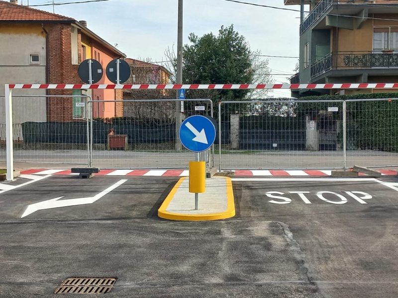 Road sign segnaletica stradale verticale (11)