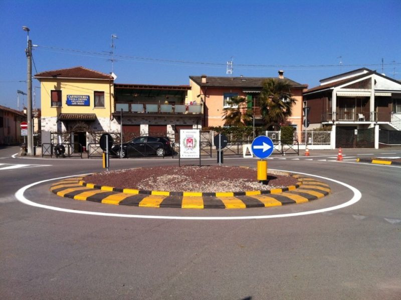 Road sign segnaletica stradale verticale (3)