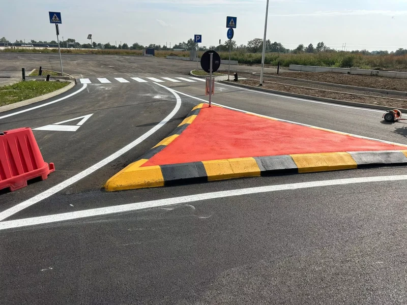 segnaletica-orizzontale-road-sign-2-691ba6486890e